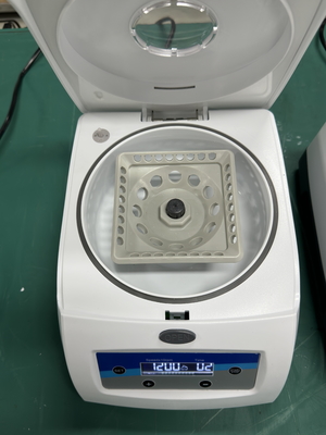Centrifugadora microhematocrita de alta velocidad Mini centrifugadora de 12000 rpm AC230V 50HZ