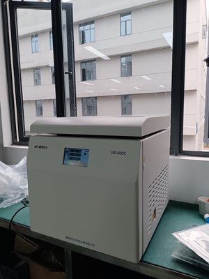 8000 r/min 24*5 ml Capacidad Centrífuga automática de baja velocidad GR-600C