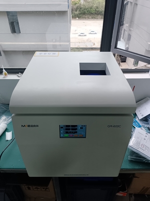 8000 r/min 24*5 ml Capacidad Centrífuga automática de baja velocidad GR-600C